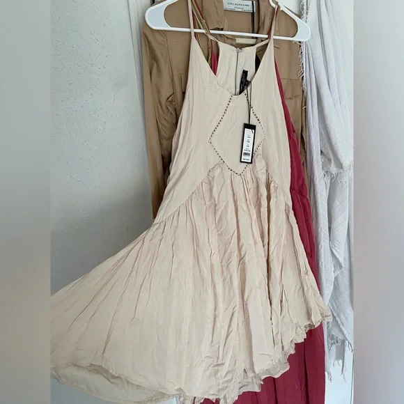 Romeo Juliet Sleeveless Cutaway Swing Lace Trim Mini Dress Cream Neutral S NWT - Picture 5 of 14